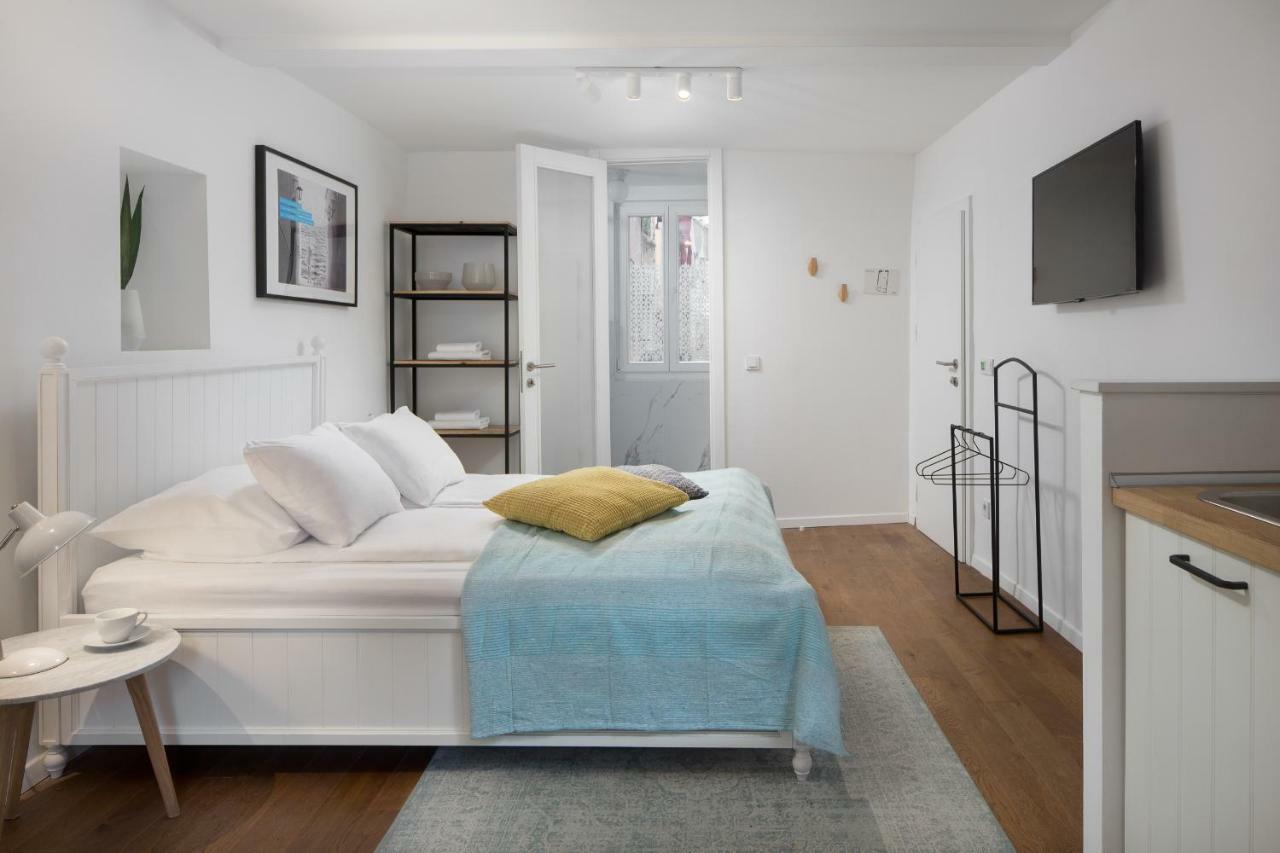 Old Town Rovinj Apartments By Irundo Exterior photo